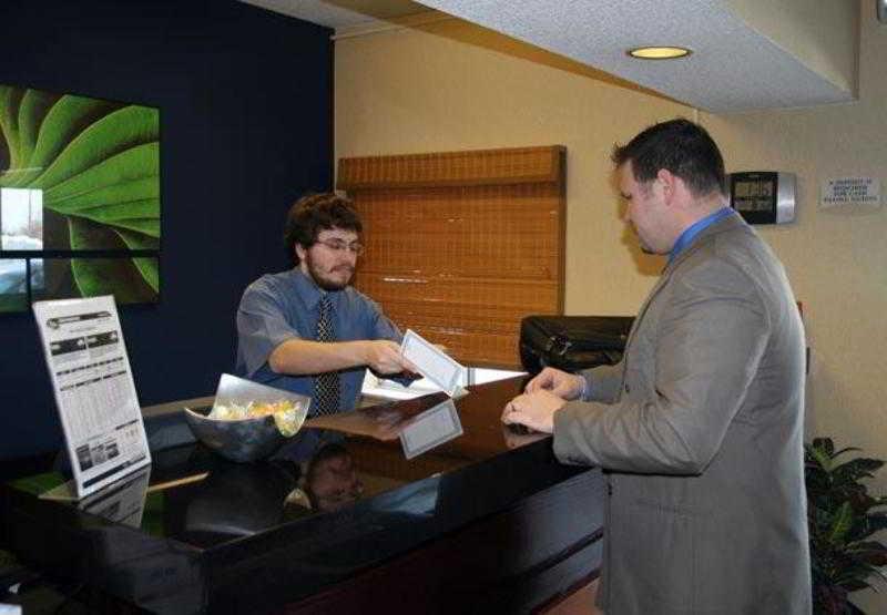 Fairfield Inn & Suites Mansfield Ontario Интерьер фото
